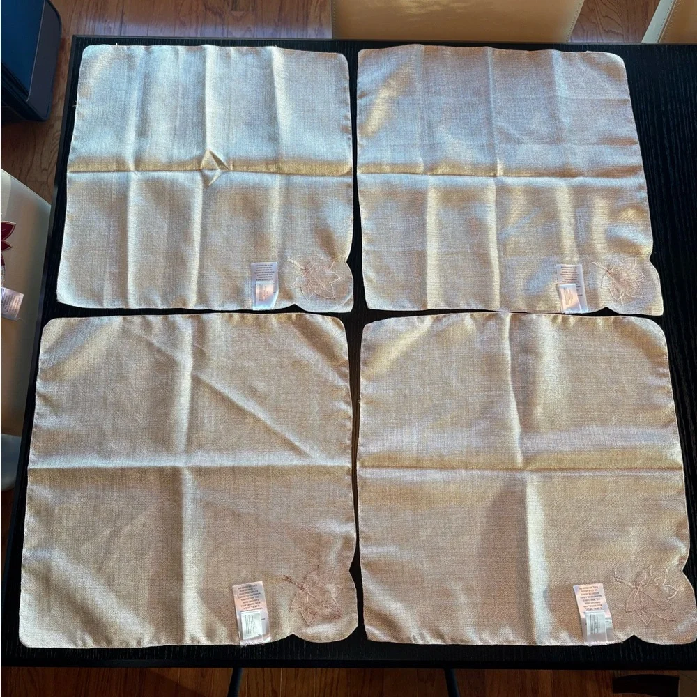 Set of 4 Iridescent Champagne Cloth Napkins with Red Leaf Design